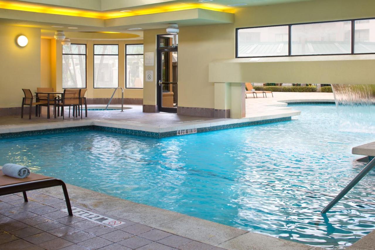Courtyard By Marriott Orlando Lake Buena Vista In The Marriott Village Ngoại thất bức ảnh