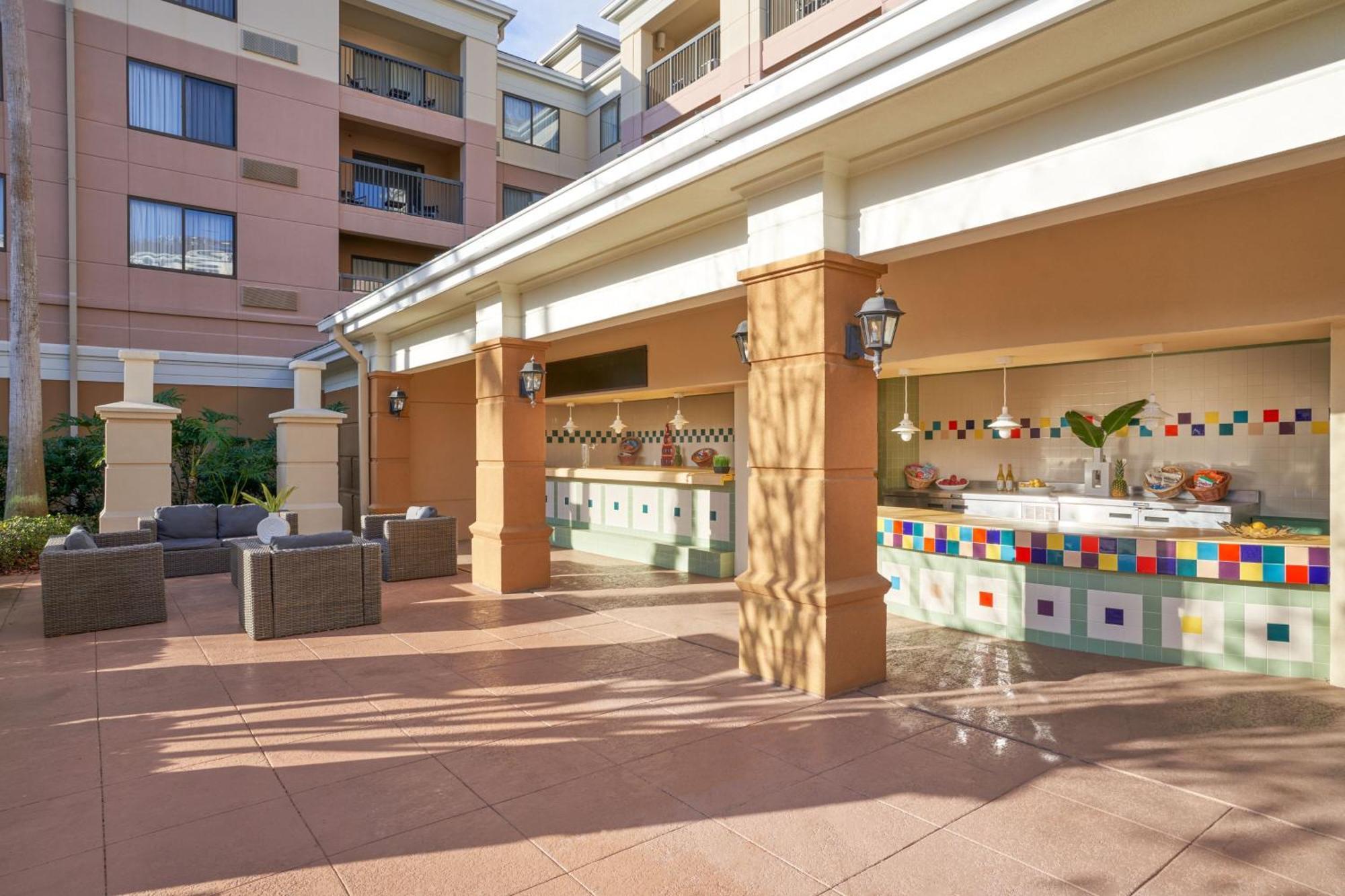 Courtyard By Marriott Orlando Lake Buena Vista In The Marriott Village Ngoại thất bức ảnh